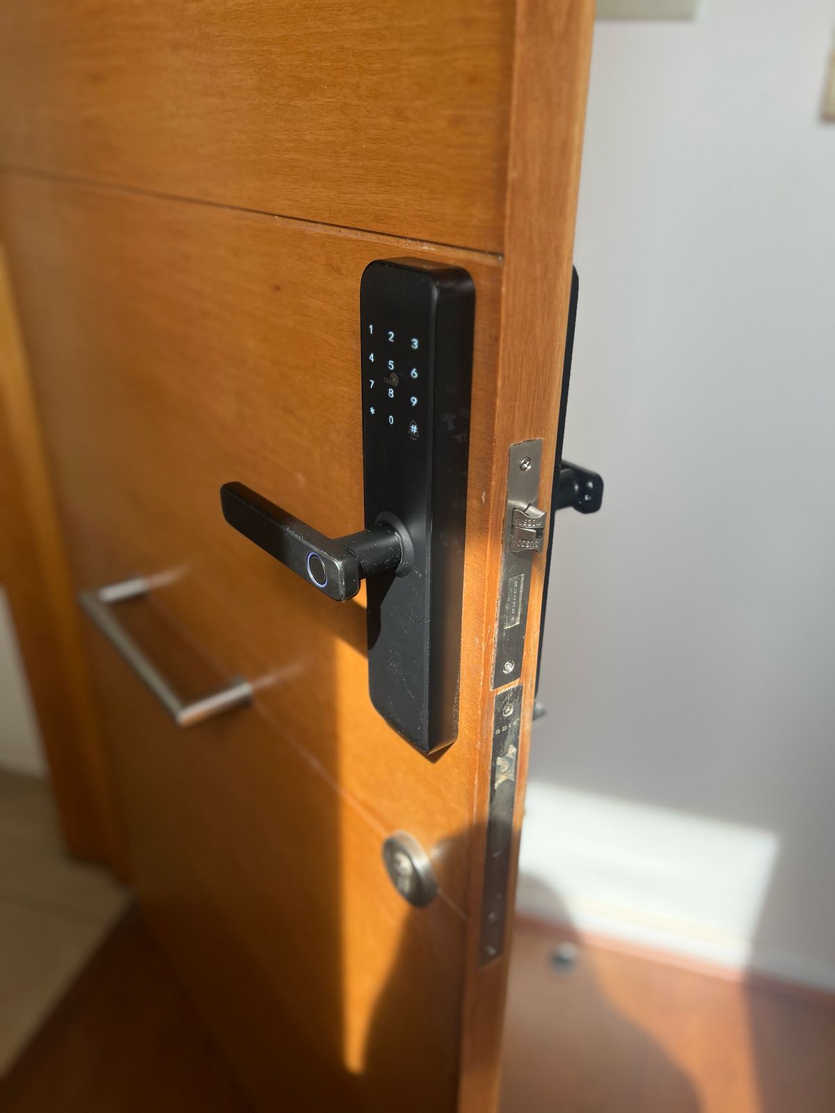 INSTALACION DE CHAPA DIGITAL